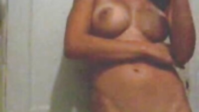 Qırmızı Saçlı Super Evdə Hazırlanmış Blowjob Verərək Gözəl Ərdi