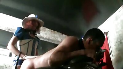 Hottie girlfriend deepthroating boyfriend